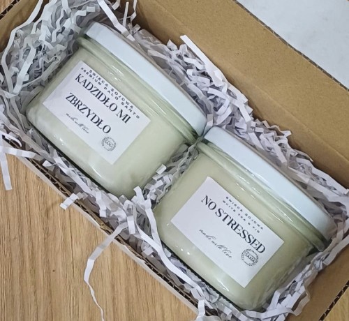 zestaw-swiec-sojowych-w-sloikach-kadzidlo-mi-zbrzydlo-i-no-stressed.jpg