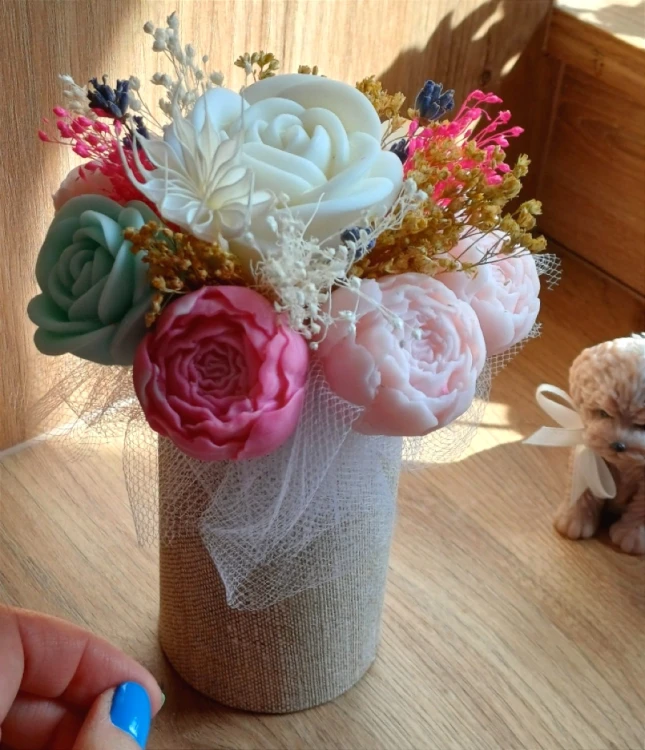 kolorowy-flower-box-z-wosku-sojowego