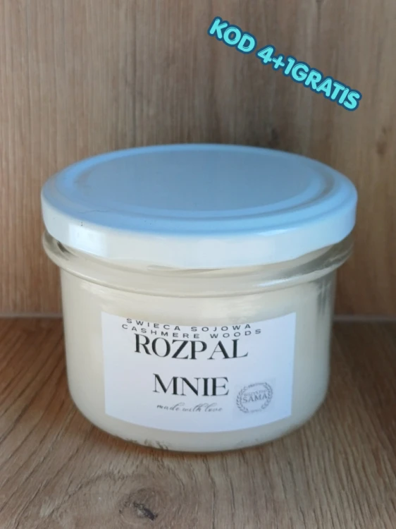 Swieca-sojowa-w-sloiku-rozpal-mnie.png