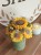 flower-box-z-wosku-sojowego-sloneczniki-w-zielonym-pudelku.jpg