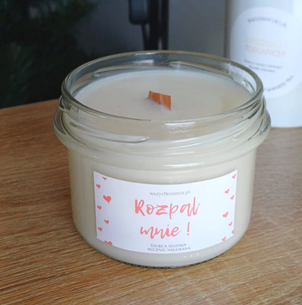 swieca-sojowa-w-sloiku-rozpal-mnie.jpg